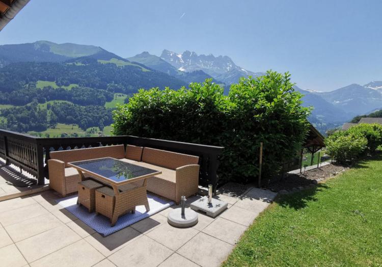 TROISTORRENTS : CHALET INDIVIDUEL