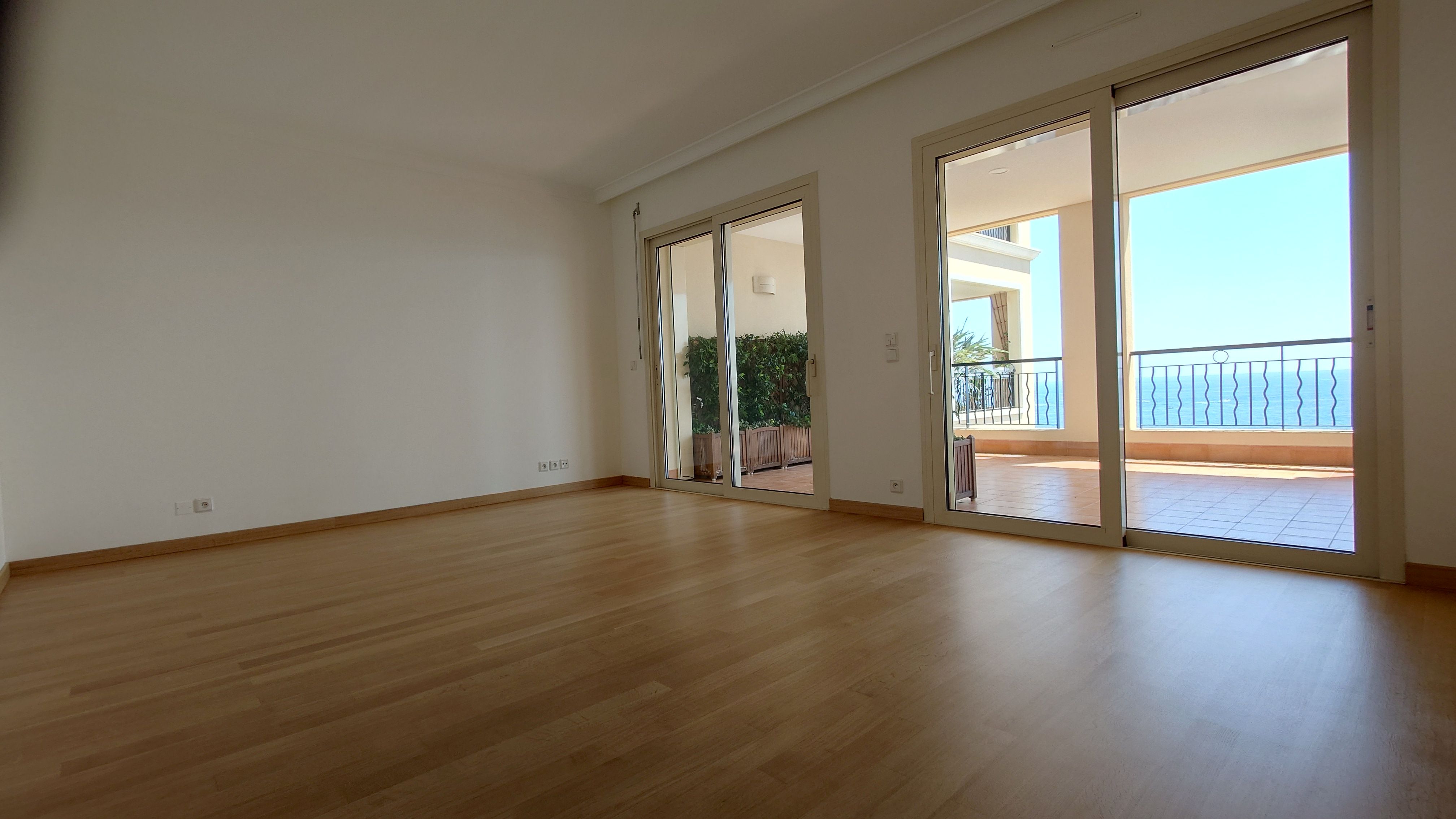 FeoCj_chambre-5-master-bis-1776438017.jpg