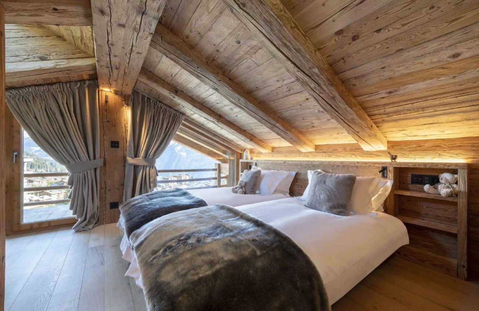 MAGNIFIQUE CHALET - VUE PANORAMIQUE - 5 CHAMBRES
