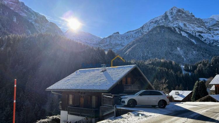 House for sale in Champéry, Switzerland