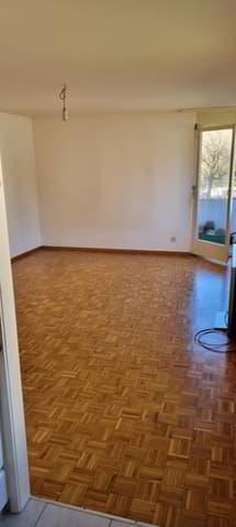 Studio lumineux avec balcon au cour d'Yverdon-les-Bains