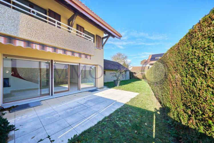 House for rent in Chéserex, Switzerland