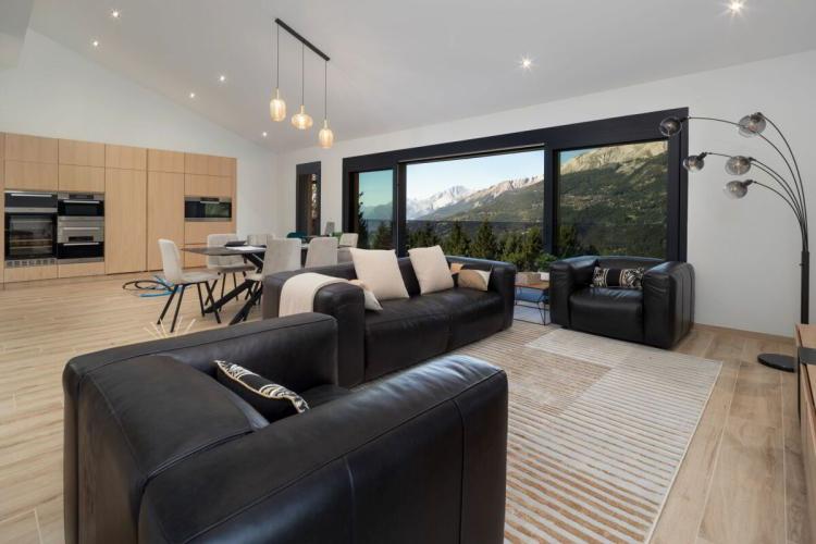 House for sale, Route Lens-Crans 68 (Lens, Switzerland)