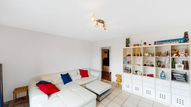 Grosszuegige 4.5-Zimmer-Wohnung mit Balkon, Murten