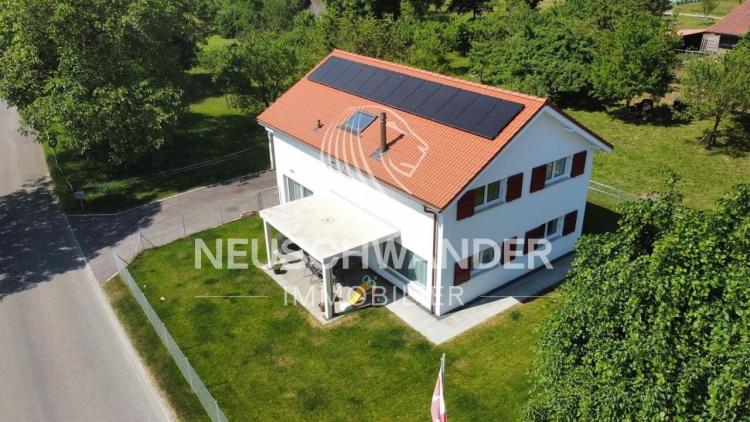 À vendre charmante maison familiale de 6.5 pièces à Cornol