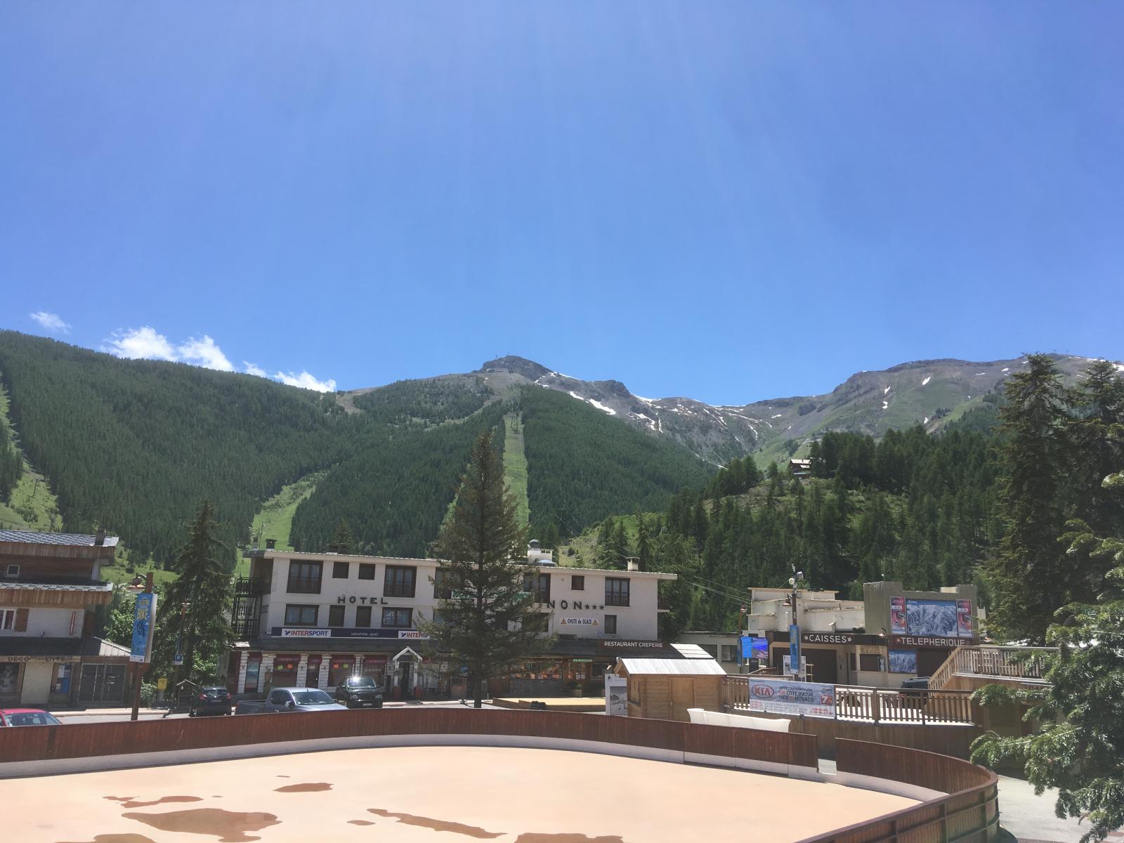AURON -  MURS COMMERCIAUX RESTAURANT