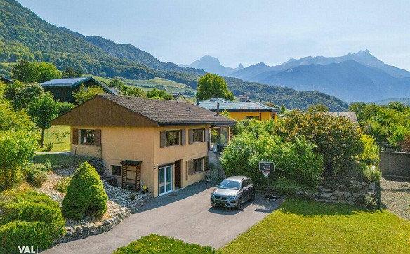Charmante maison individuelle dans quartier résidentiel