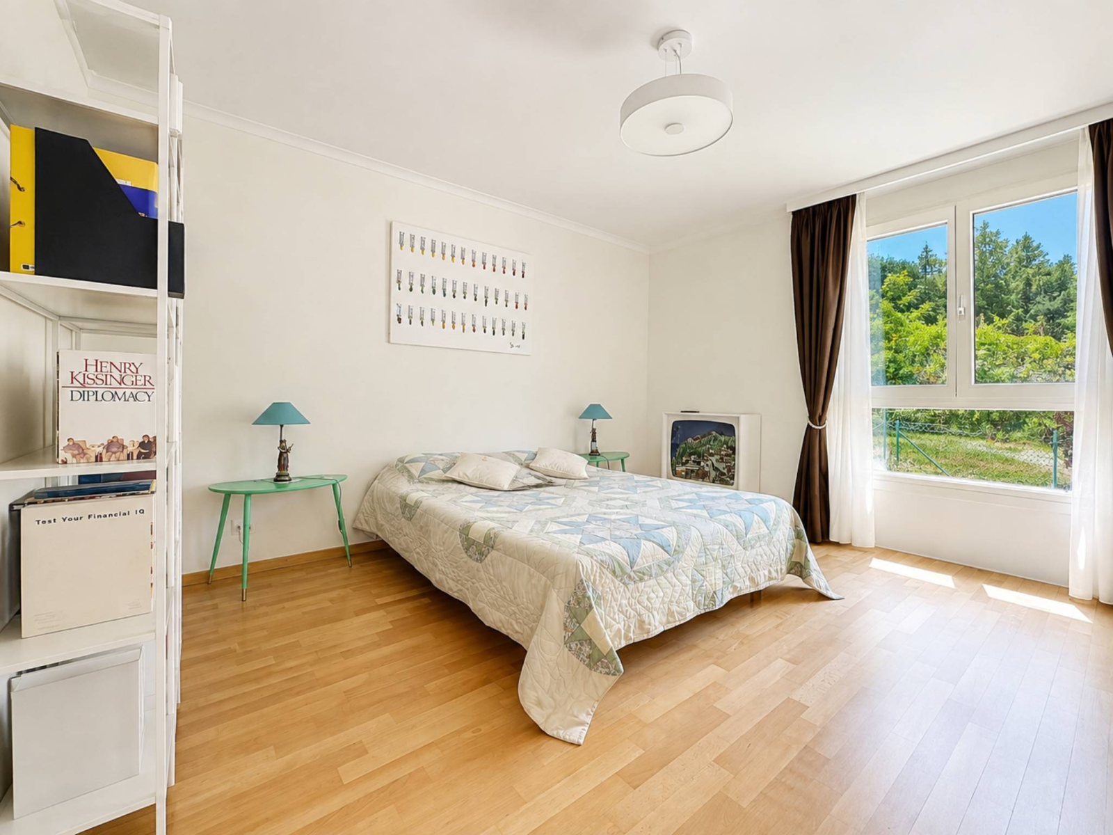 Attique rénové de 6,5 pièces | Quartier Pully-Montchoisi