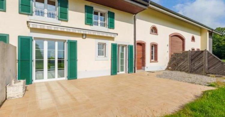 Maison contiguë 5.5 pièces