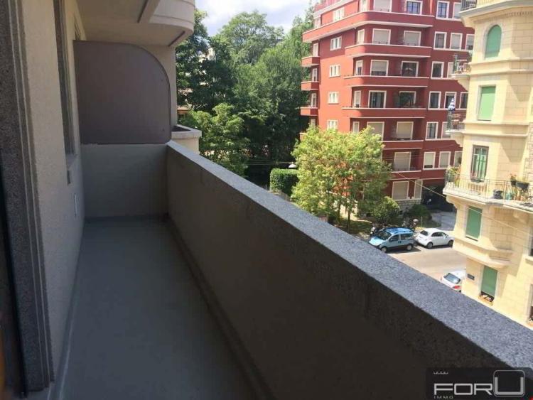 Sehr schönes 2-Zimmer-Apartment mit Balkon in Malagnou