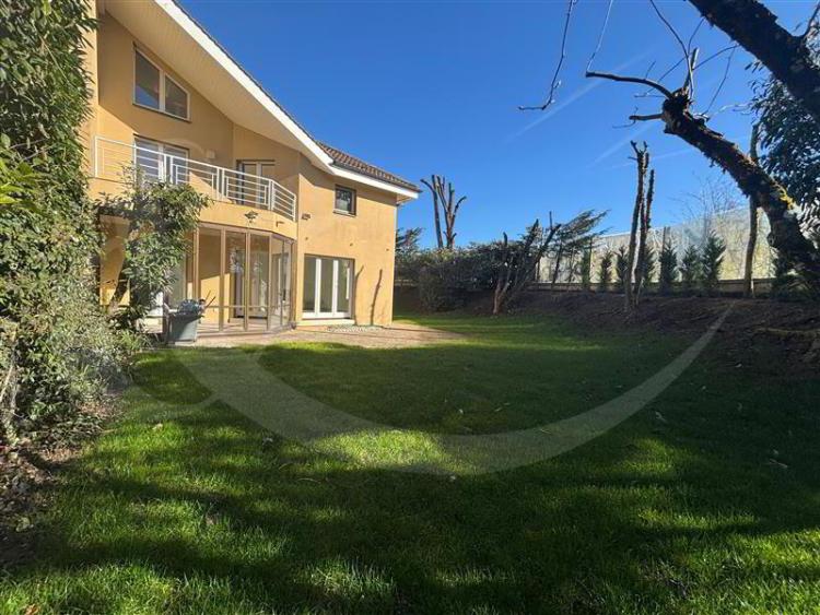 House for rent, CHEMIN DES TROISELLES 36 (Genthod, Switzerland)