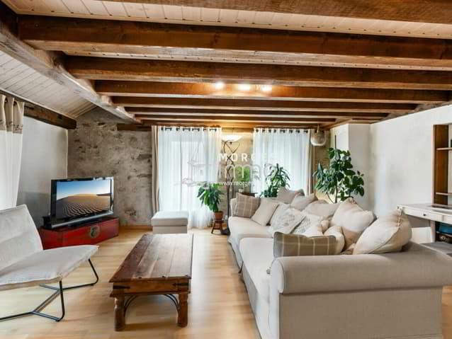 Maison de caractère en PPE composée de 2 appartements avec terrasses...
