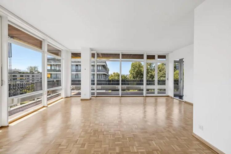 Stunning lake view – Elegant 5-room