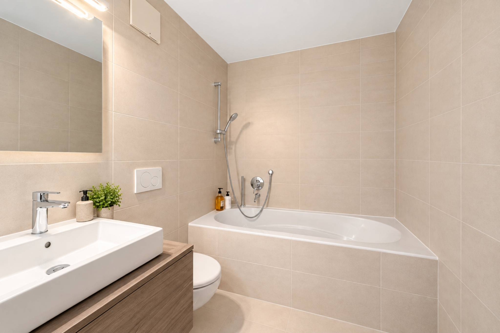 Duplex contemporain avec jardin privatif et vue sur les Alpes à Pully Sud