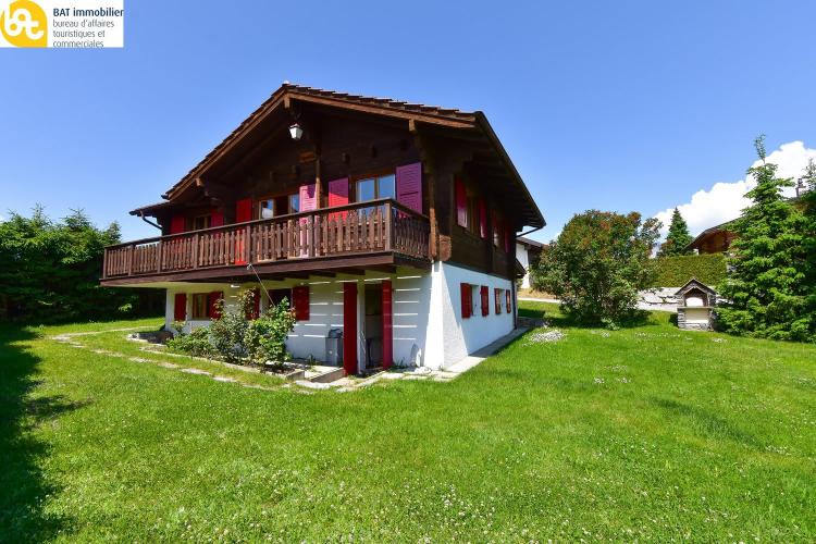 Sommer 2026 - Typisches Chalet im Zentrum des Dorfes Nax