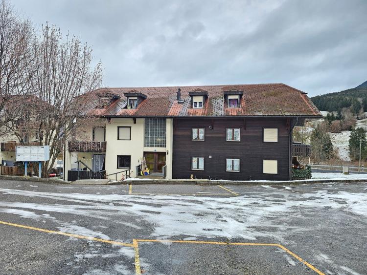 Gemütliche 1.5-Zimmer-Wohnung in ruhiger Lage in Plaffeien