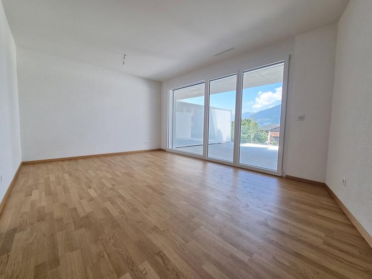 APPARTEMENT DE 3.5 PIÈCES AVEC TERRASSE