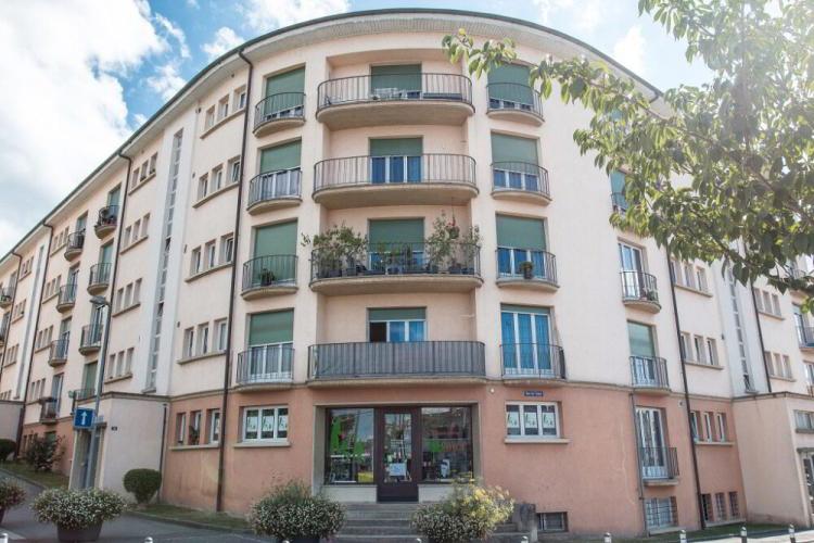 Appartement de 3 pièces au 2ème étage