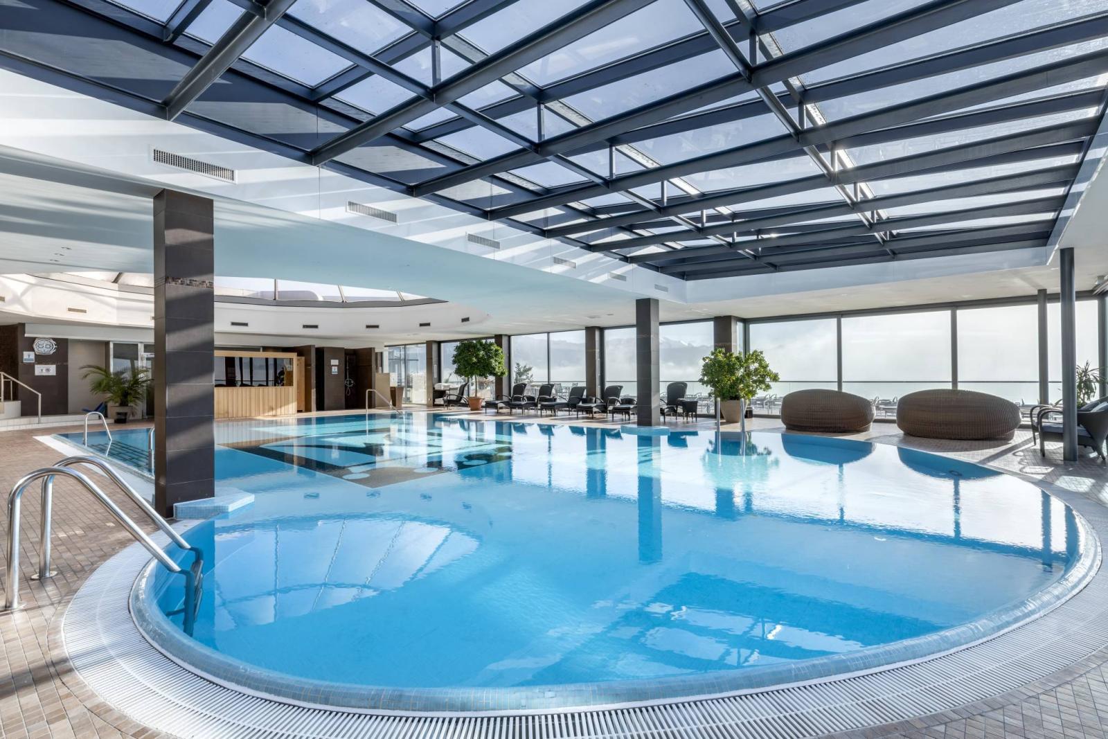 Somptueux appartement de 6.5 pièces avec une vue saisissante sur le lac
