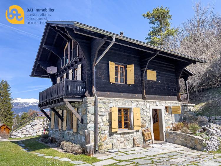 Chalet "Alma" mit Panoramablick - Ferienvermietung