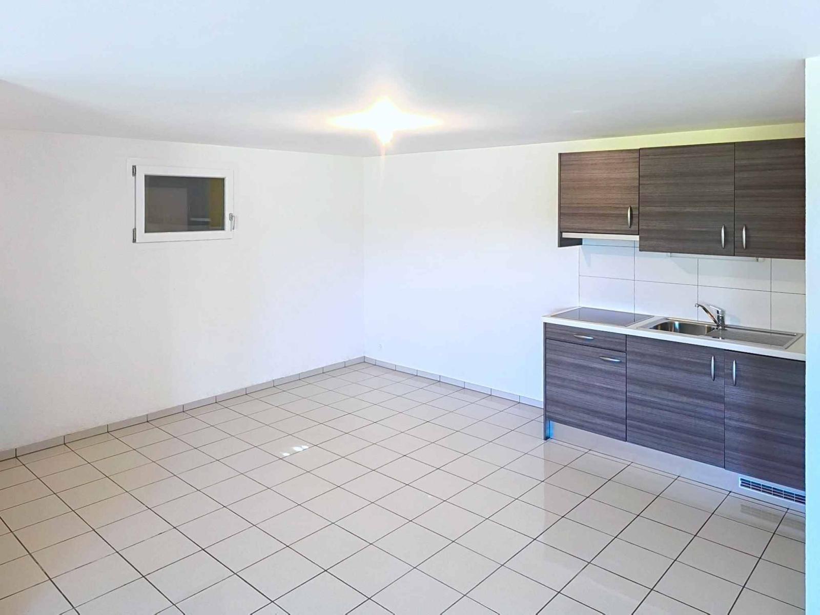 Local de 45 m² idéal pour artisan ou stockage