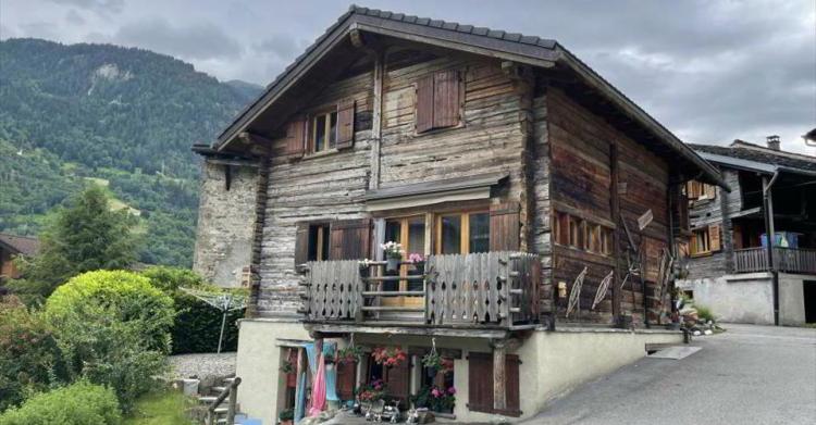 Chalet 5.5 pièces