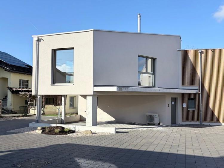 Villa, Rossemaison - 960000