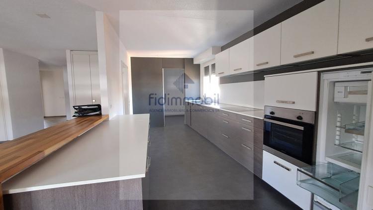 Apartment for rent, Av. Léopold-Robert 58 (La Chaux-de-Fonds, Switzerland)