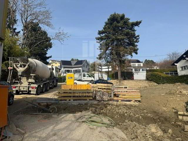 DERNIÈRE OPPORTUNITÉ Villa jumelée de 5.5 pièces à proximité immédiate de Lausanne