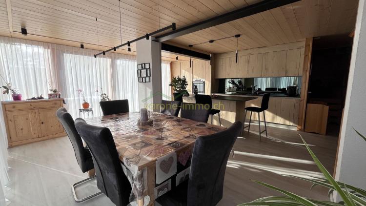 Spacieux chalet rénové et agrandi de 4.5 pièces