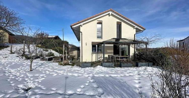 Maison contiguë 4.5 pièces