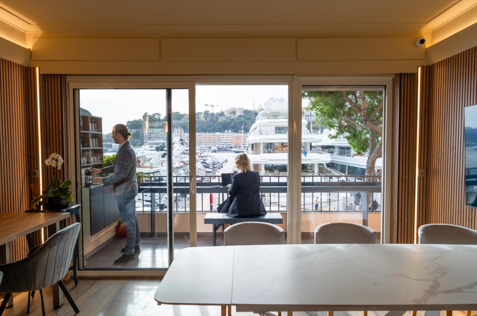 PORT HERCULE: bureau de 25 m2 en location