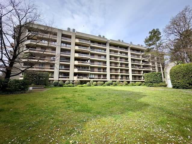Bel appartement proche du centre-ville et de la gare des Eaux-Vives