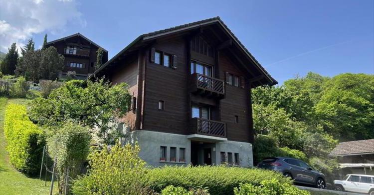 Chalet 5.5 pièces