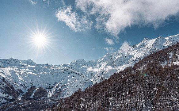 Luxuriöses Chalet mit Panoramablick über Saas-Fee