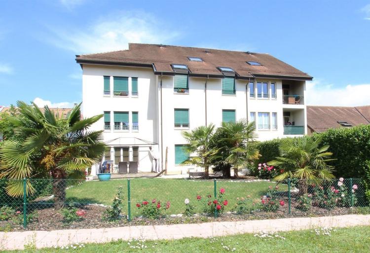 Bel appartement de 3 pièces au 1er étage