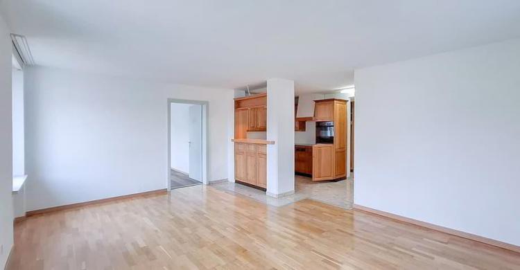 Fleurier Appartement lumineux PPE de 3.5 pièces Avec ascenseur