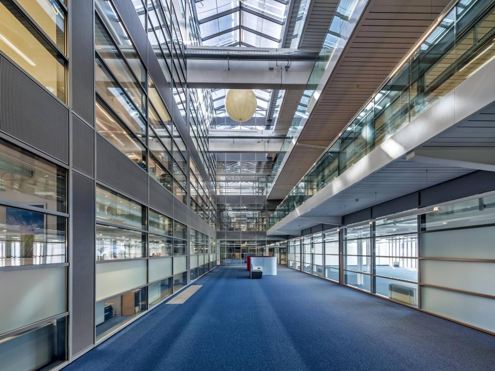 Bureaux équipés d'environ 6'000 m2 DIVISIBLES à Versoix