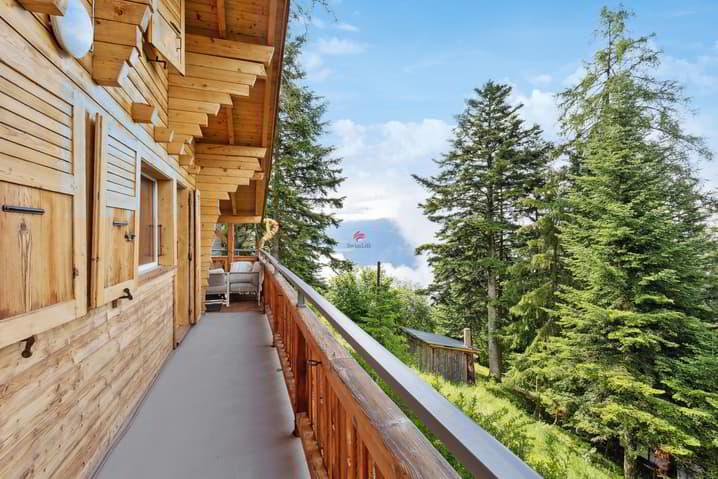 CHALET DE PRESTIGE : OPPORTUNITÉ RARE DE FINITION