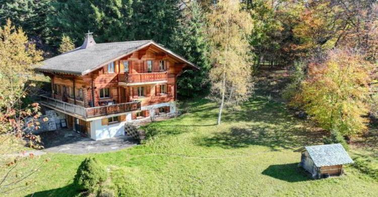 Chalet 8 pièces