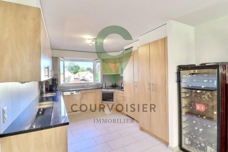 Apartment for sale in Bogis-Bossey, Switzerland
