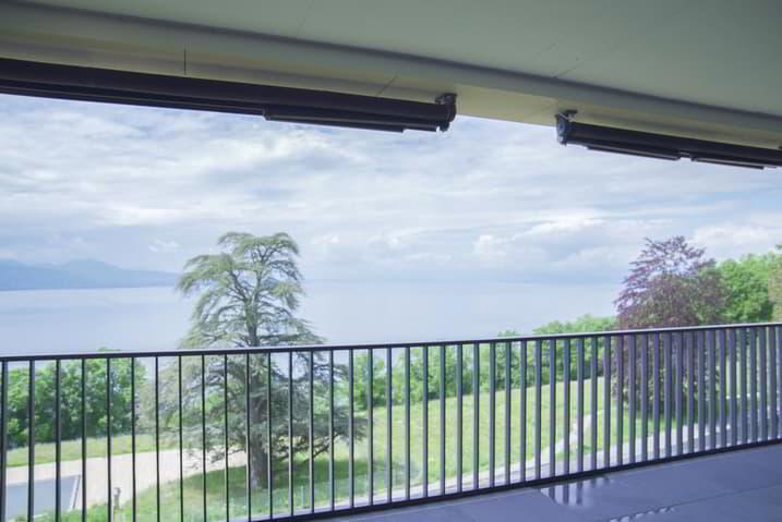 Magnifique attique de 5.5 pièces avec vue exceptionnelle sur le lac...