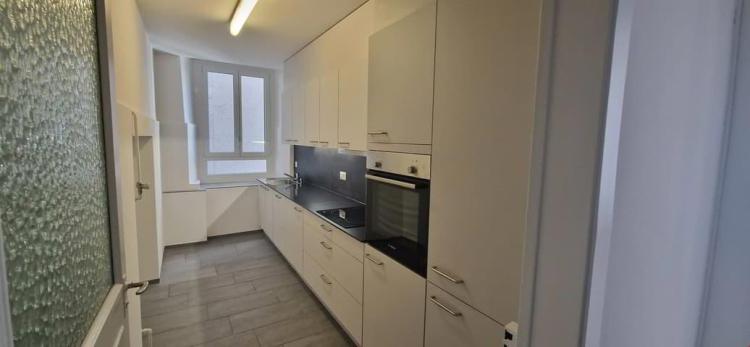 Bel appartement de 4 pièces en plein centre du Locle