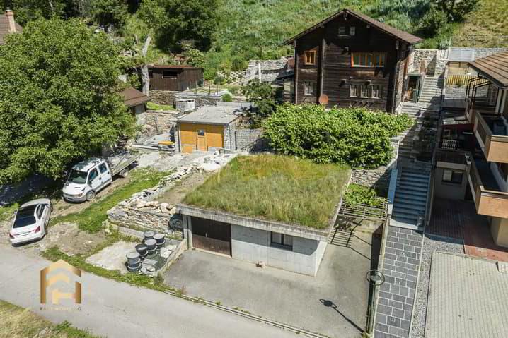 Schmuckes Zweifamilenhaus in Brigerbad