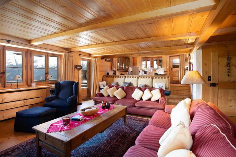 Luxueux chalet et son mazot indépendant