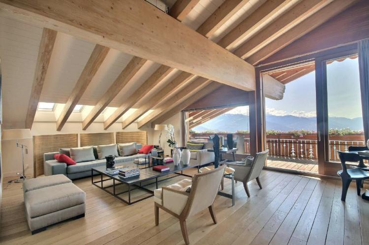 Magnifique attique au coeur de Crans-Montana