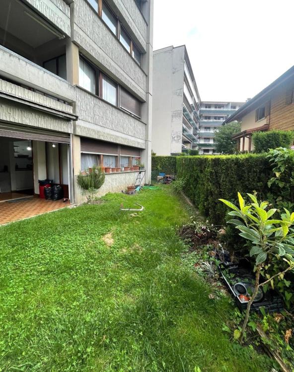 Geräumige 4,5-Zimmer-Wohnung in Aigle renoviert