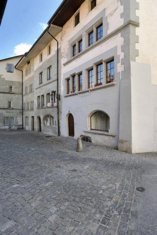 FRIBOURG (Quartier de l'Auge) - 3 pièces au 2ème étage