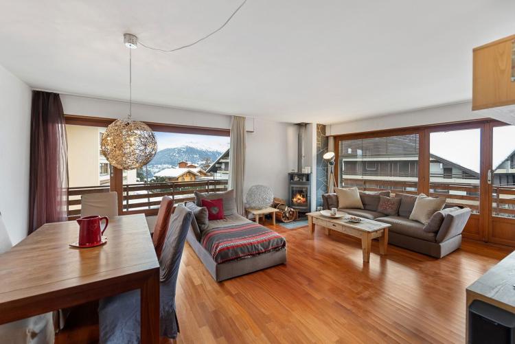 Spacieux et lumineux appartement en plein centre