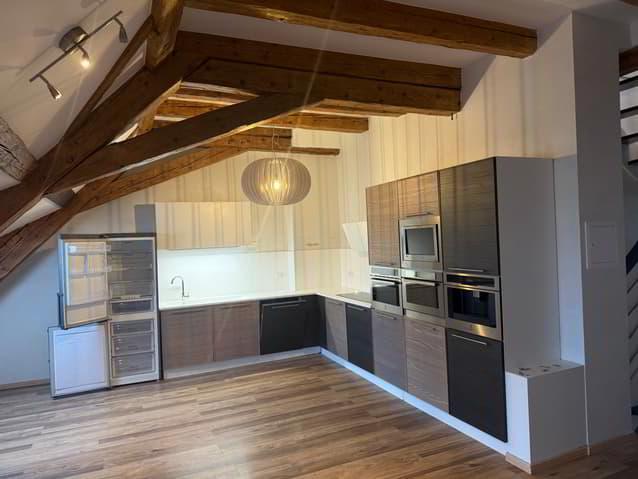 St-Blaise - Duplex de 4.5 pièces au centre du village